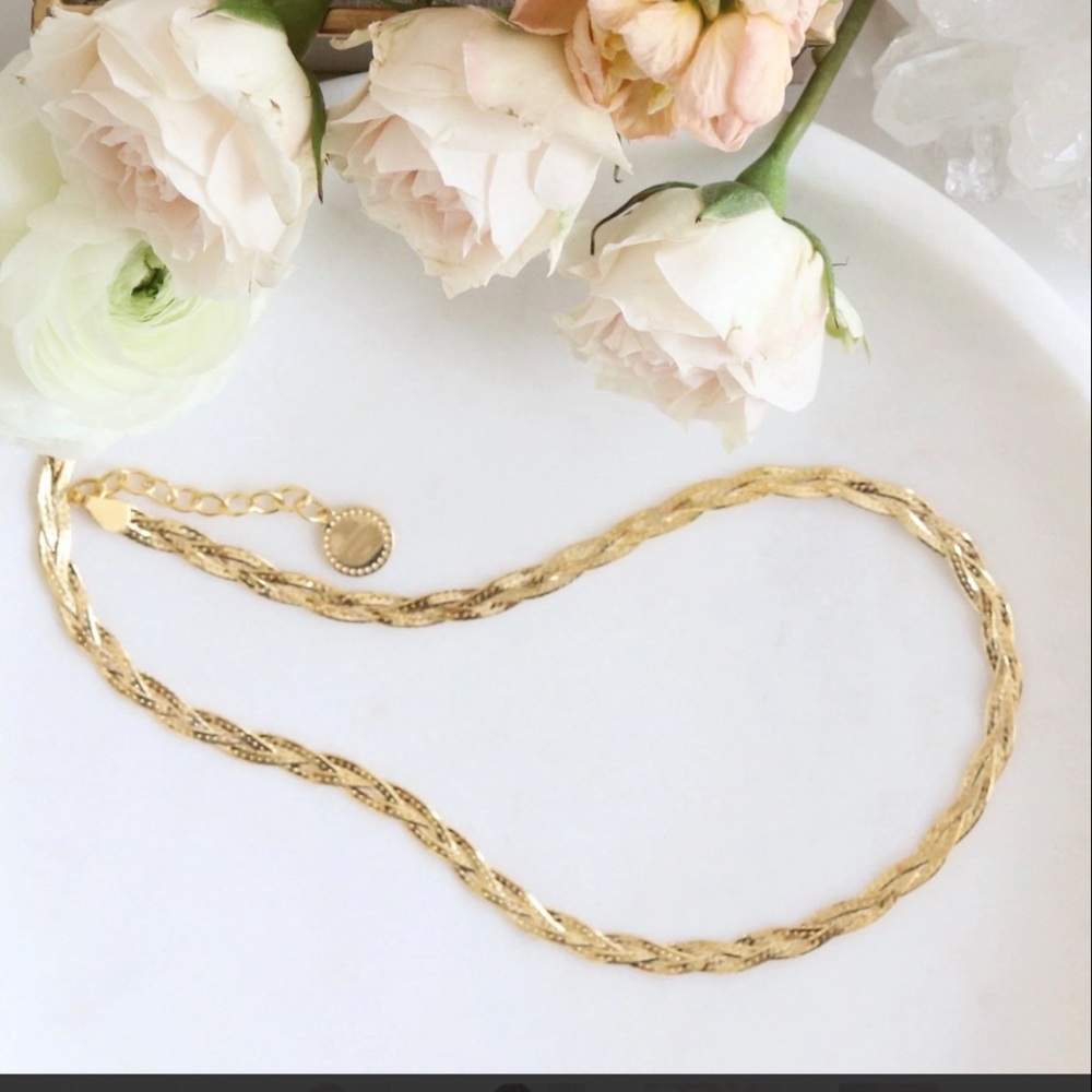 Fraiche x so pretty Cara cotter necklace/bracelet set- braided herringbone